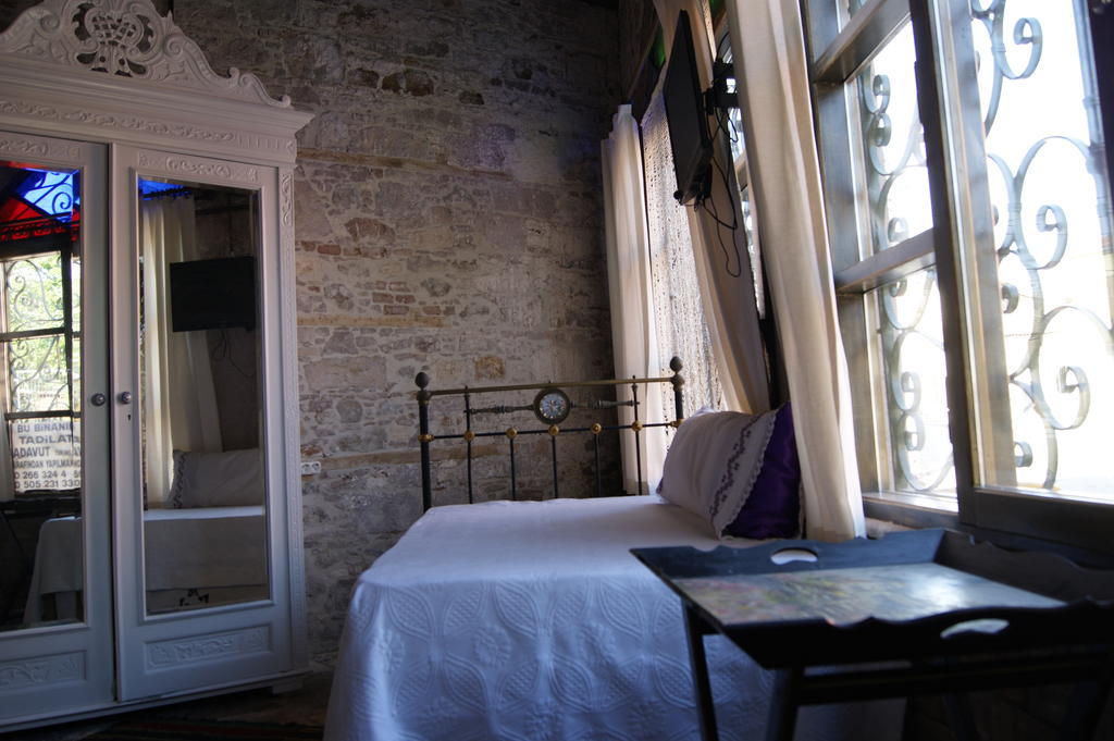 Mahzen Hotel Ayvalı Szoba fotó