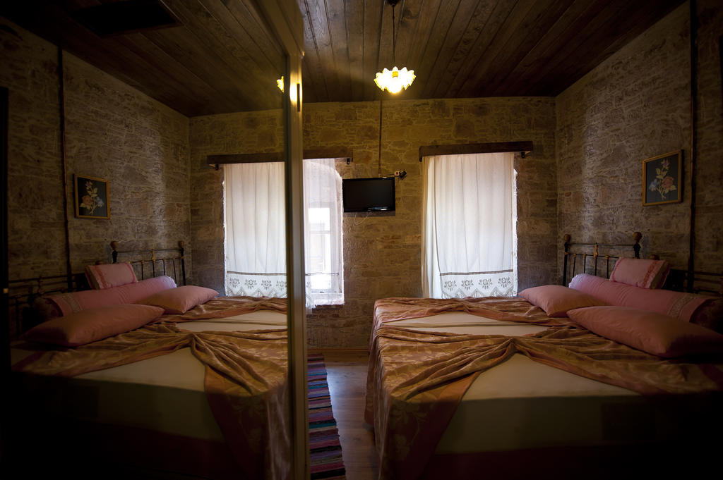 Mahzen Hotel Ayvalı Szoba fotó